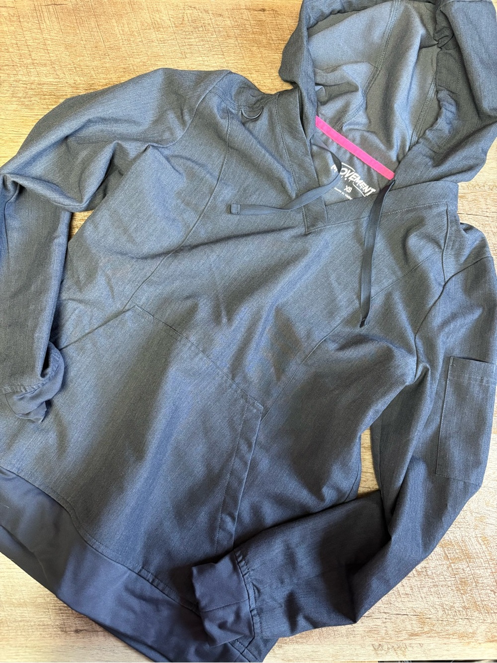 MOVEMENT Women's Denim Scrub Pullover Hoodie XS
